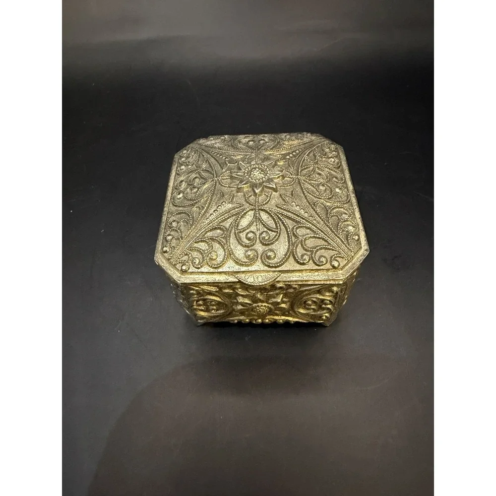 Vintage Made in Japan Ornate‎ Metal Jewelry Trinket Box Gold Tone Flower Design
